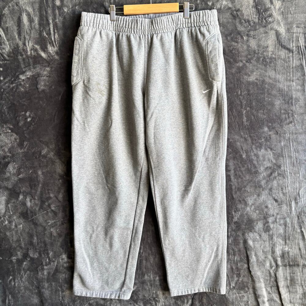 Nike Athletic Sweats Size: XL Color Gray
